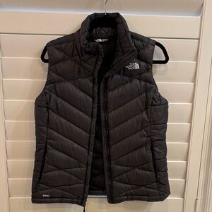 The North Face Women's Black Quilted Vest